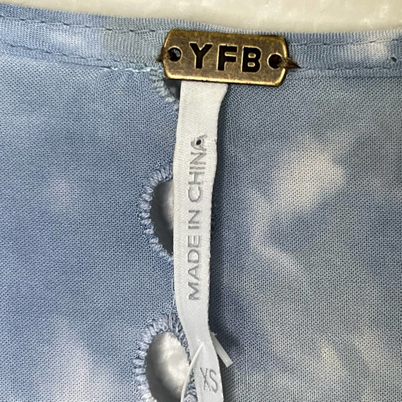 YFB NWT Young Fabulous & Broke Costa Maxi Dress XS Tie Dye Eyelet Lace - Picture 8 of 13